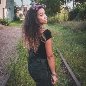 Meet your Posher, Lexi